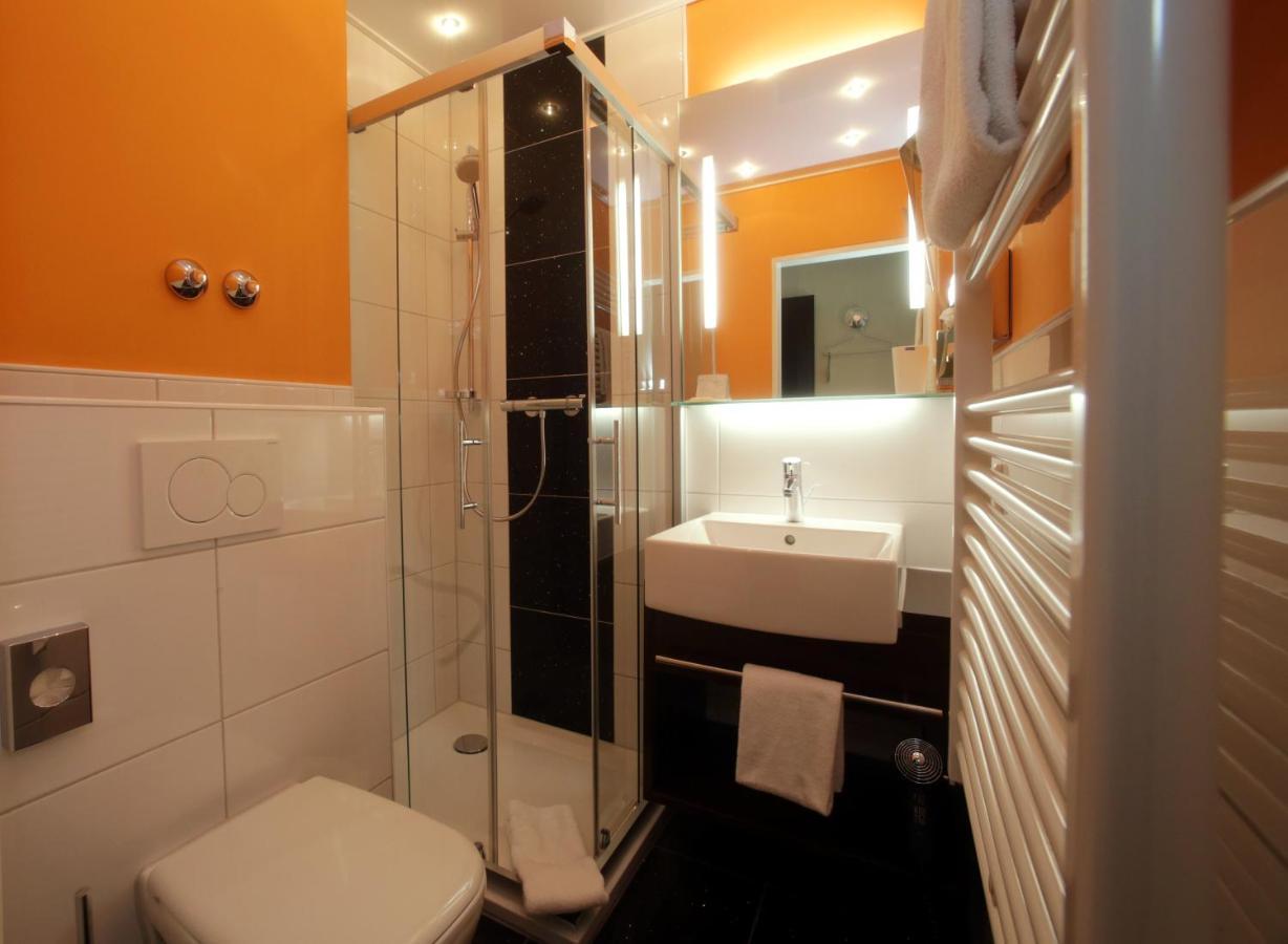Hotel Unterfeldhaus Erkrath Zewnętrze zdjęcie