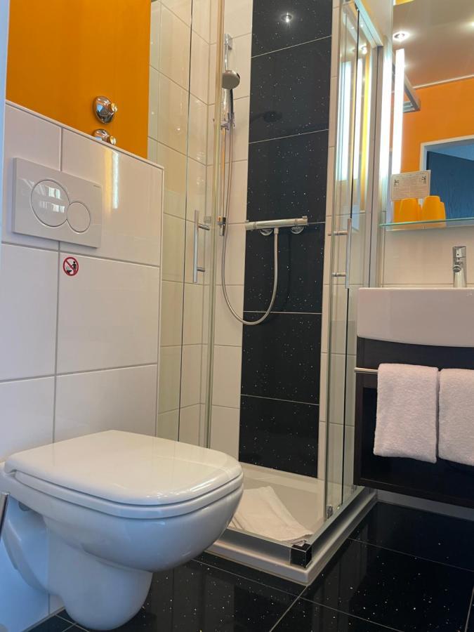 Hotel Unterfeldhaus Erkrath Zewnętrze zdjęcie