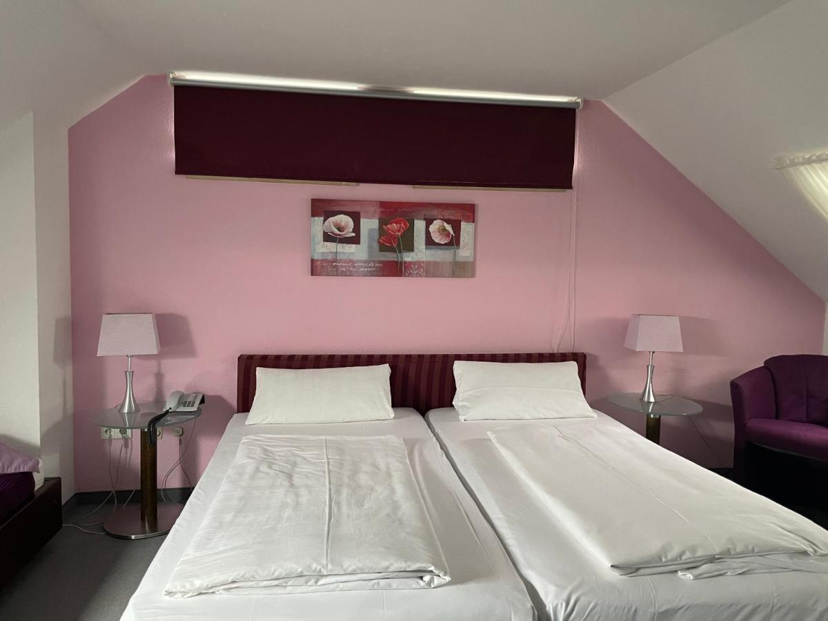Hotel Unterfeldhaus Erkrath Zewnętrze zdjęcie