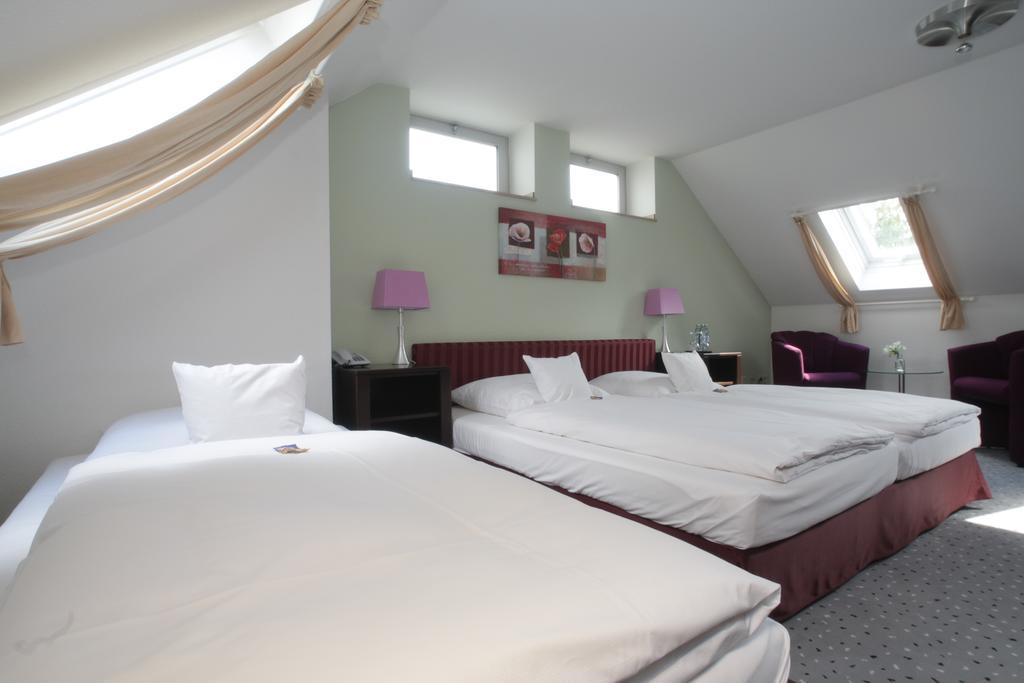 Hotel Unterfeldhaus Erkrath Zewnętrze zdjęcie